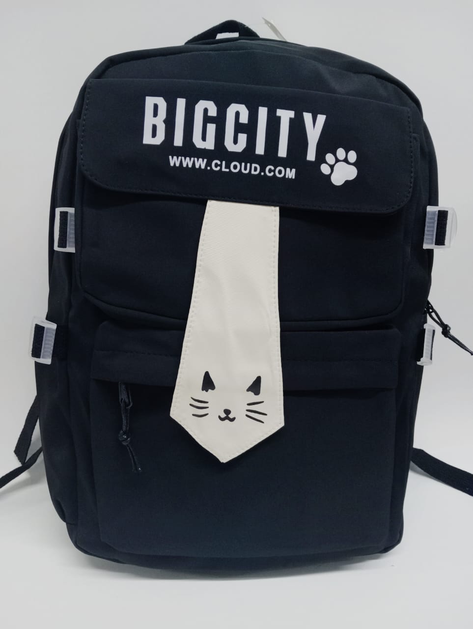 MORRAL GATO CORBATA